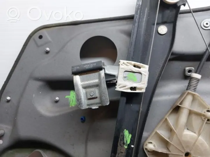 Mercedes-Benz A W169 Front window lifting mechanism without motor 