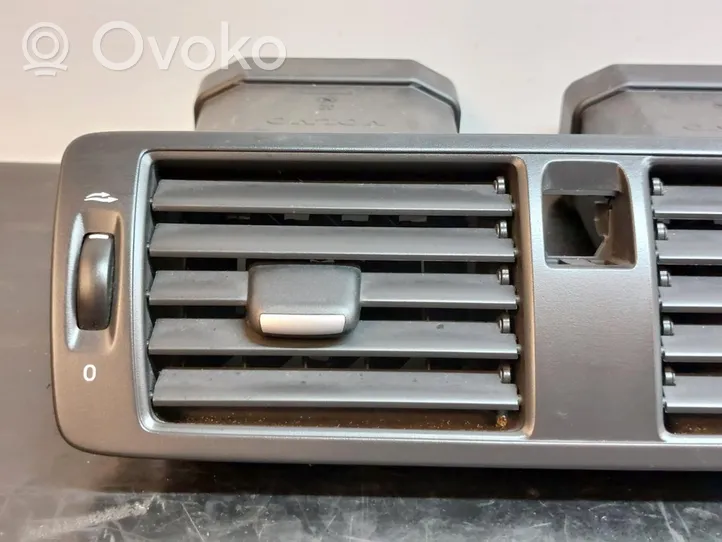 Volvo S40 Grille de calandre avant 