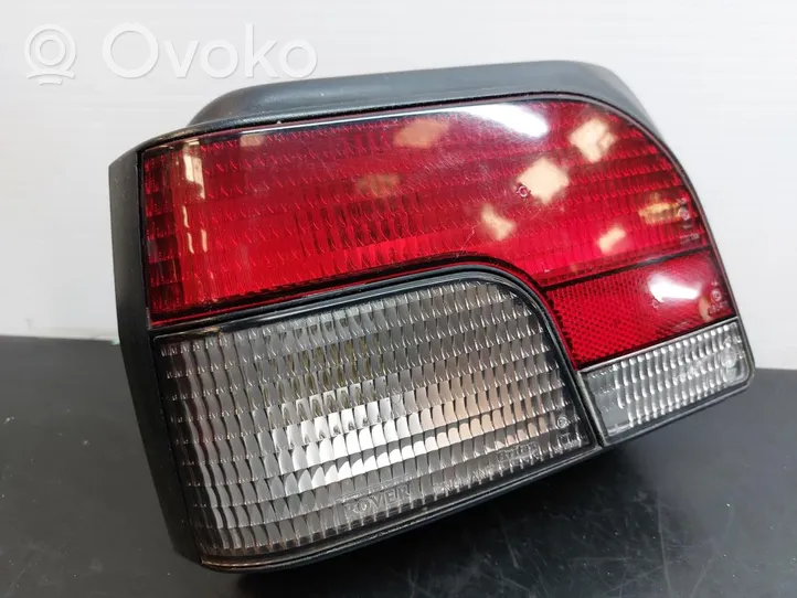 Rover Metro 111 - 114 90-98 Lampy tylnej klapy bagażnika 