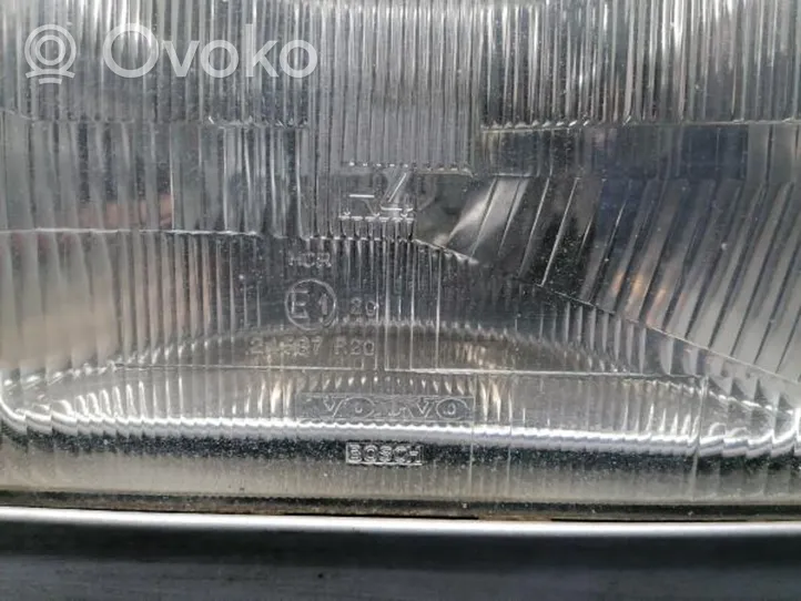 Volvo 740 Lampa przednia 