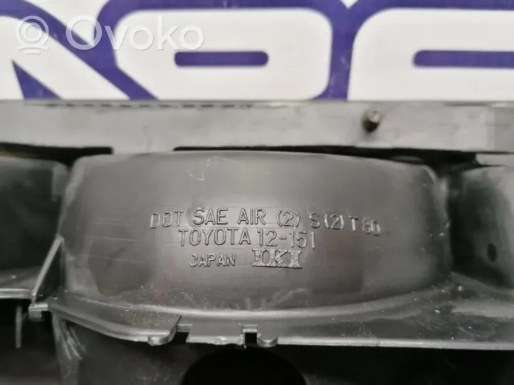 Toyota Corolla E70 Takaluukun takavalot 