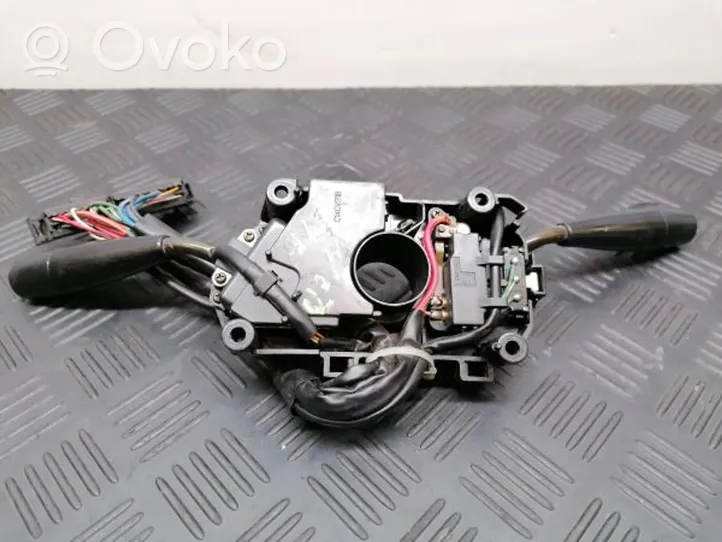 Toyota Corolla E90 Altri interruttori/pulsanti/cambi 