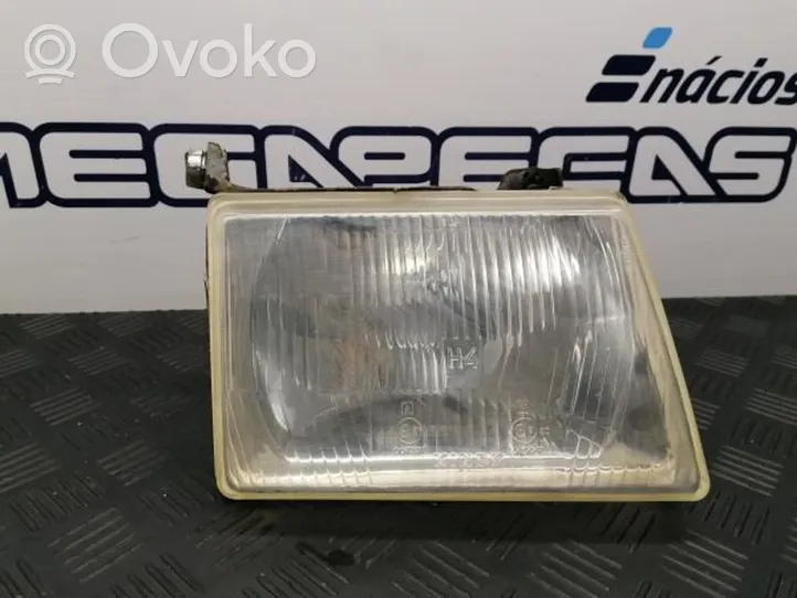 Ford Escort Lampa przednia 