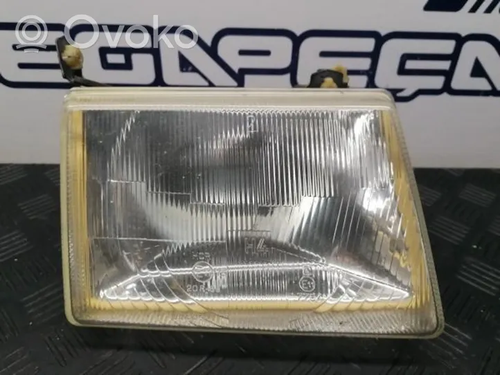 Ford Escort Lampa przednia 