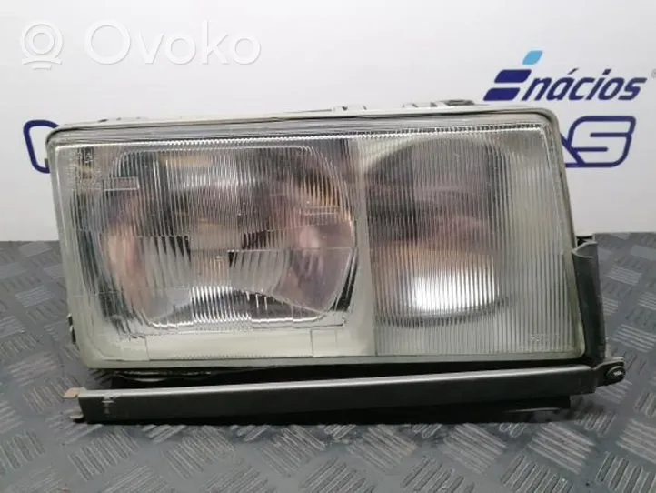 Mercedes-Benz E W124 Lampa przednia 