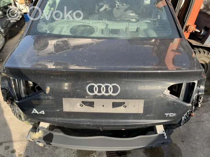 Audi A4 S4 B8 8K Tylna klapa bagażnika 