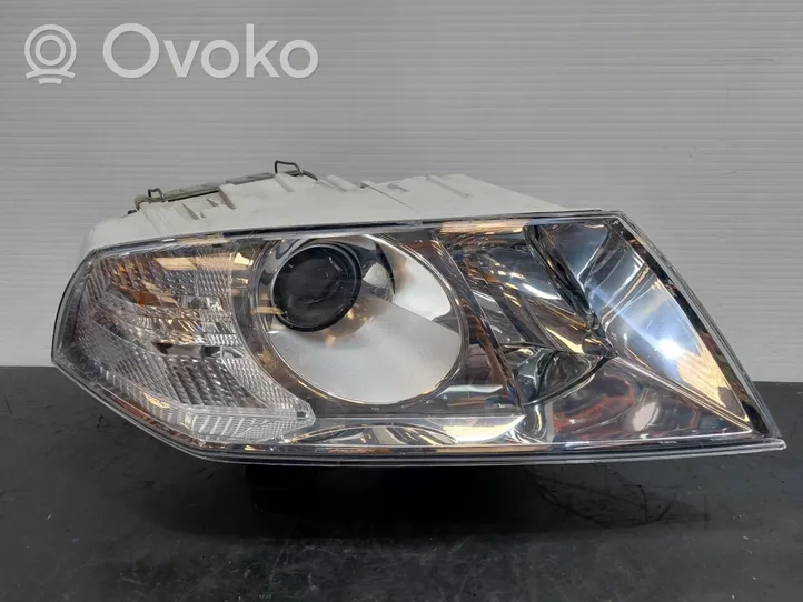 Skoda Octavia Mk2 (1Z) Headlight/headlamp 