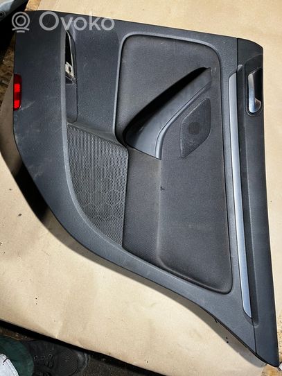 Volkswagen Golf V Rivestimento del pannello della portiera posteriore 1K4868116