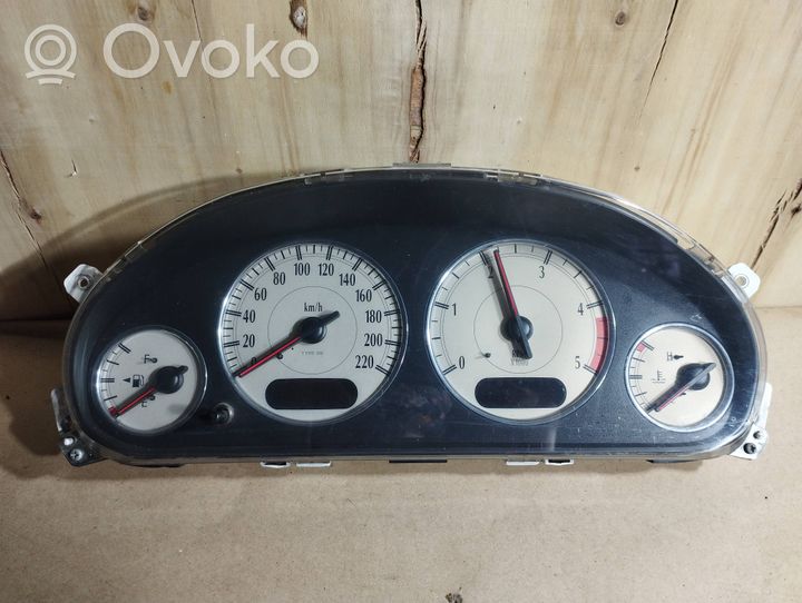 Chrysler Voyager Speedometer (instrument cluster) P05082826AI