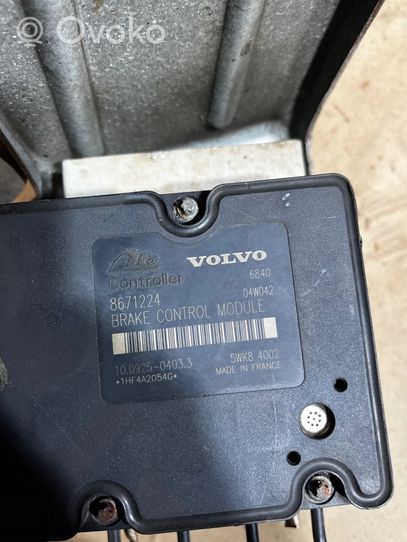 Volvo XC70 Pompe ABS 8671224