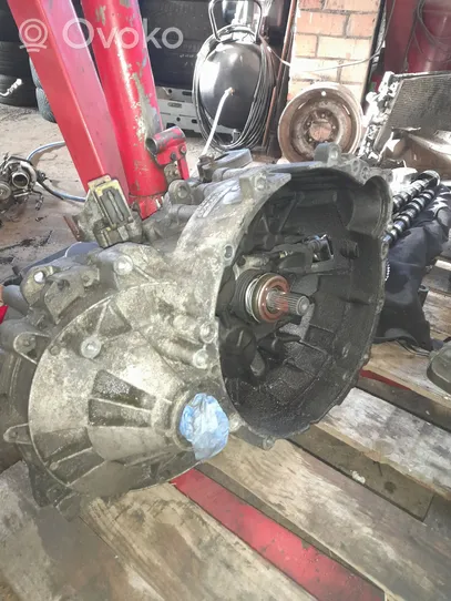 Volvo S60 Manual 5 speed gearbox T141215