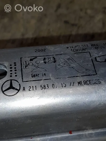 Mercedes-Benz E W211 Cric di sollevamento A2115830215