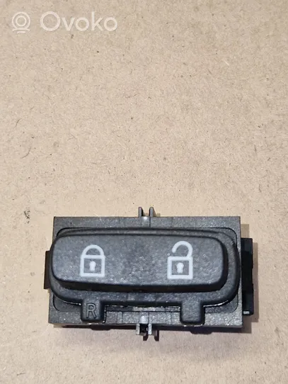 Volvo V70 Central locking switch button 30710476