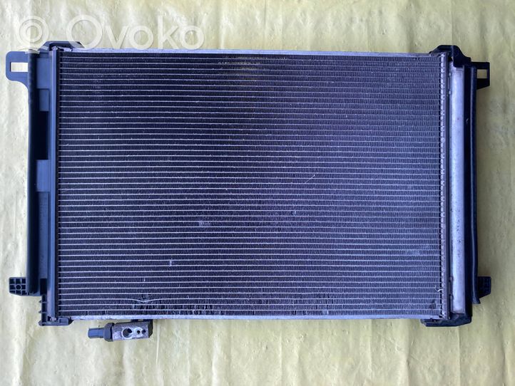 Mercedes-Benz C AMG W204 Radiateur condenseur de climatisation A2045000154