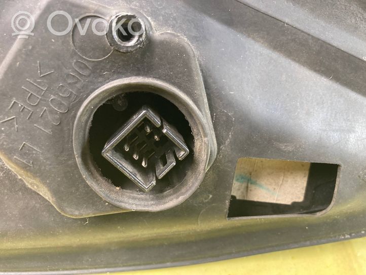 Opel Corsa C Elektryczne lusterko boczne drzwi przednich 65019