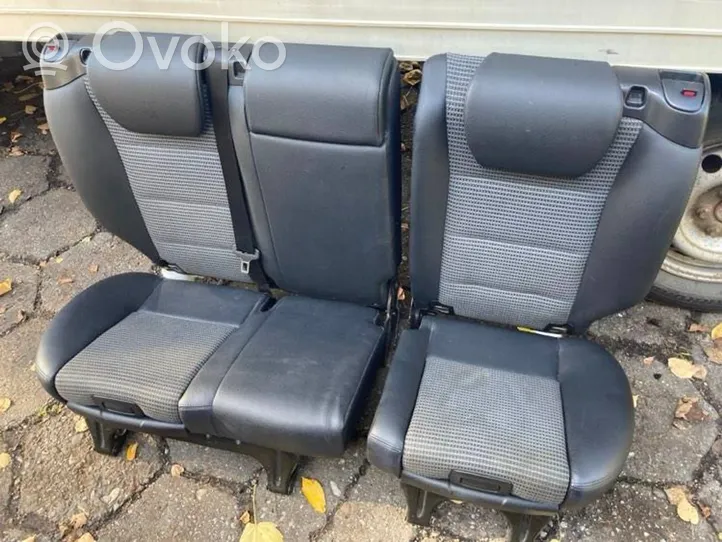 Mercedes-Benz B W245 Juego del asiento 