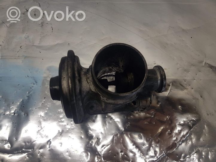 BMW 3 E46 EGR valve 