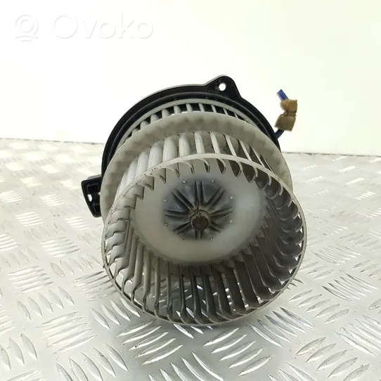 Toyota Yaris Soplador/ventilador calefacción 121010D24