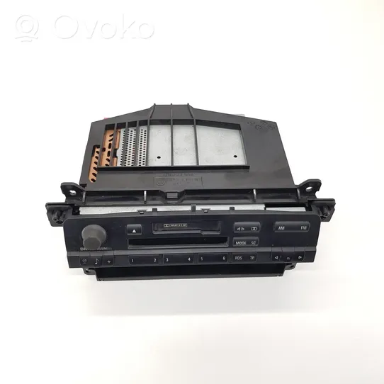 BMW 3 E46 Radio/CD/DVD/GPS-pääyksikkö ZB8237560