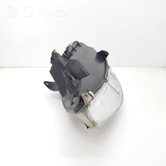 Ford Focus Phare frontale 2M5113W029BE