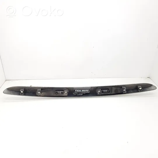 Ford Focus Lampa oświetlenia tylnej tablicy rejestracyjnej 6M51A43404BA