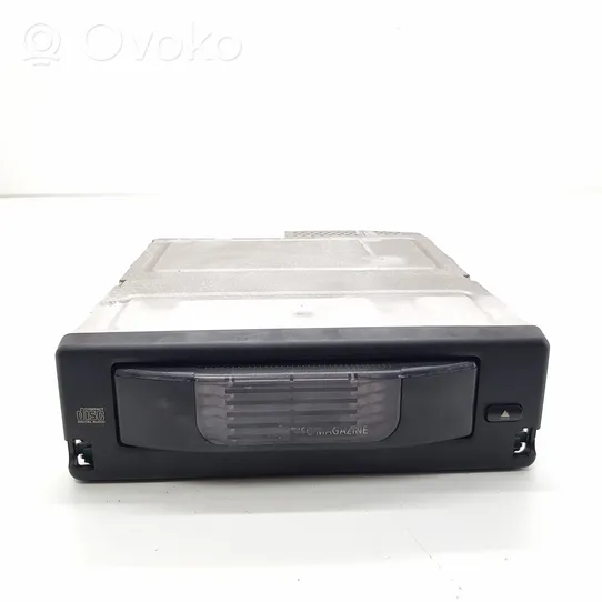 BMW 5 E60 E61 CD/DVD-vaihdin 6949694