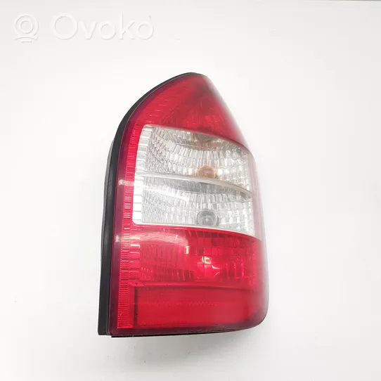 Opel Zafira A Lampa tylna 62281