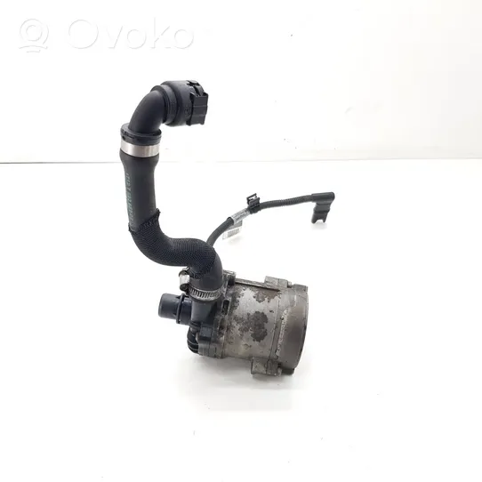 BMW 5 F10 F11 Pompa dell’acqua 7566335