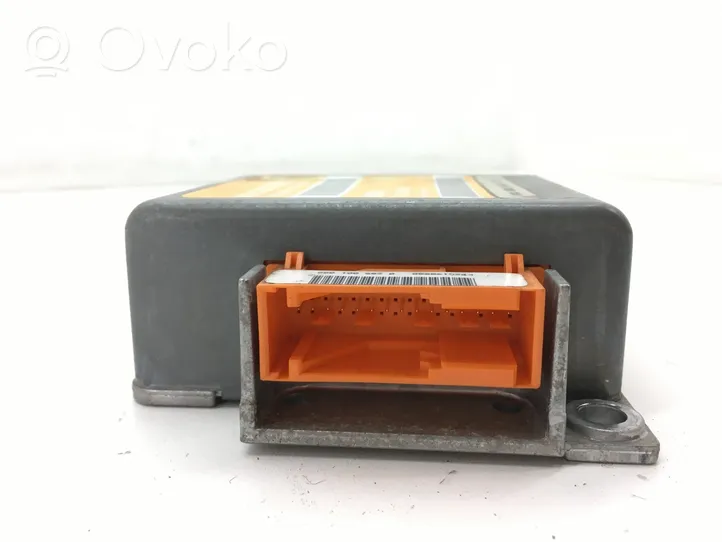 Mercedes-Benz C W202 Airbag control unit/module 0008209726