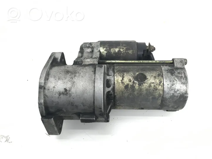 Mitsubishi Pajero Käynnistysmoottori M002T63271