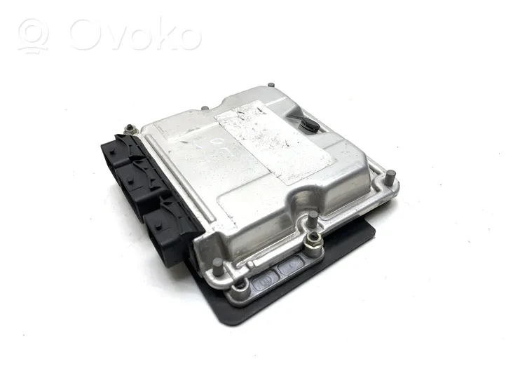 Peugeot 307 Sterownik / Moduł ECU 0281011081