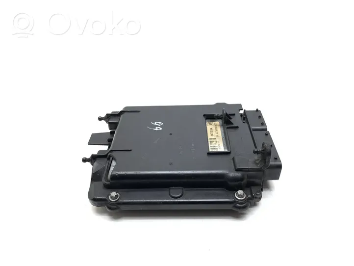 Mercedes-Benz E A207 Engine control unit/module A2761500276