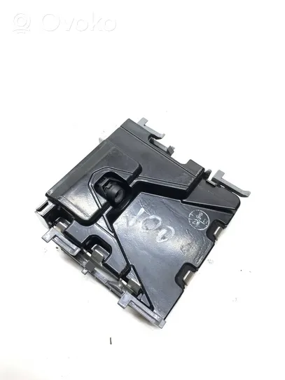 Toyota Prius (XW50) Frontkamera Stoßstange Stoßfänger vorne 8646C47031