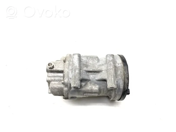 Toyota Prius (XW50) Air conditioning (A/C) compressor (pump) 0424000370