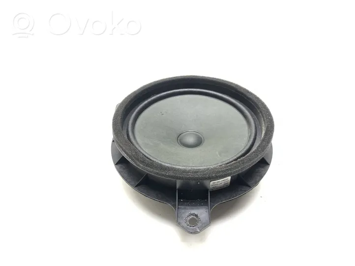 Toyota Prius (XW50) Front door speaker 8616028820