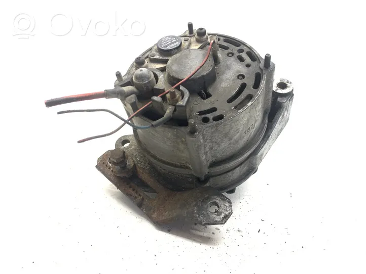 Volkswagen Polo II 86C 2F Generator/alternator 031903023C