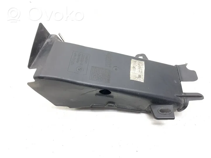 BMW 7 F01 F02 F03 F04 Guía de aire del intercooler 7898881