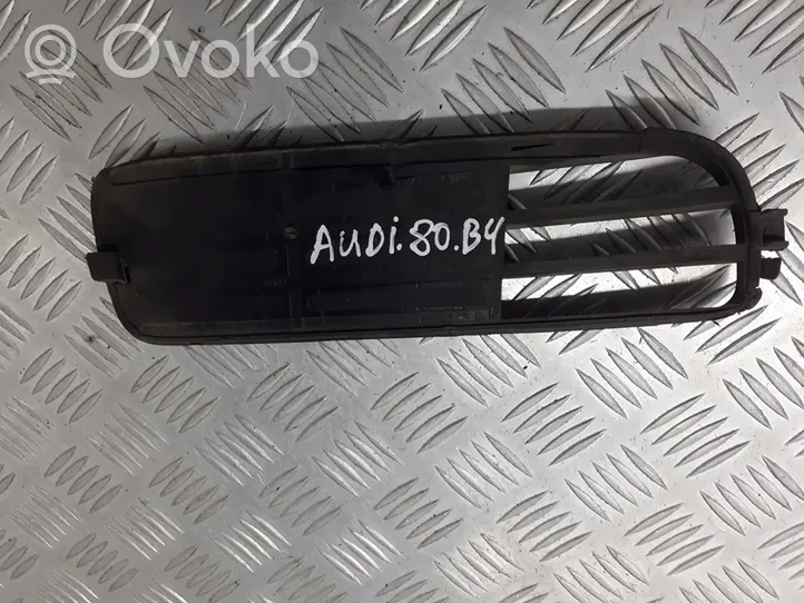 Audi 80 90 S2 B4 Hinaussilmukan suojakansi 8A0807345