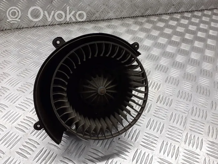 Opel Zafira A Moteur de ventilateur porte avant 90437893