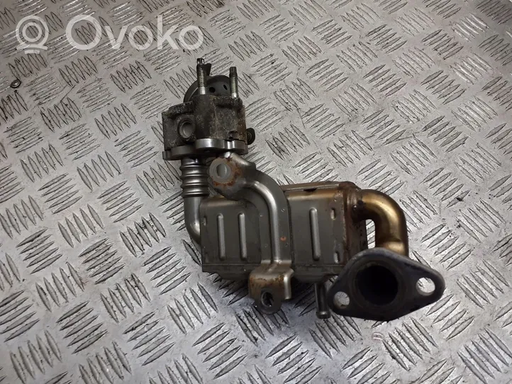 Toyota Auris 150 EGR aušintuvo kronšteinas 25601-33060-B