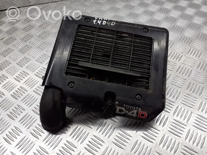 Toyota Yaris Chłodnica powietrza doładowującego / Intercooler 33010-359