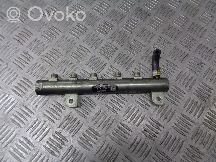 Fiat Croma Tuyau de conduite principale de carburant 55200266