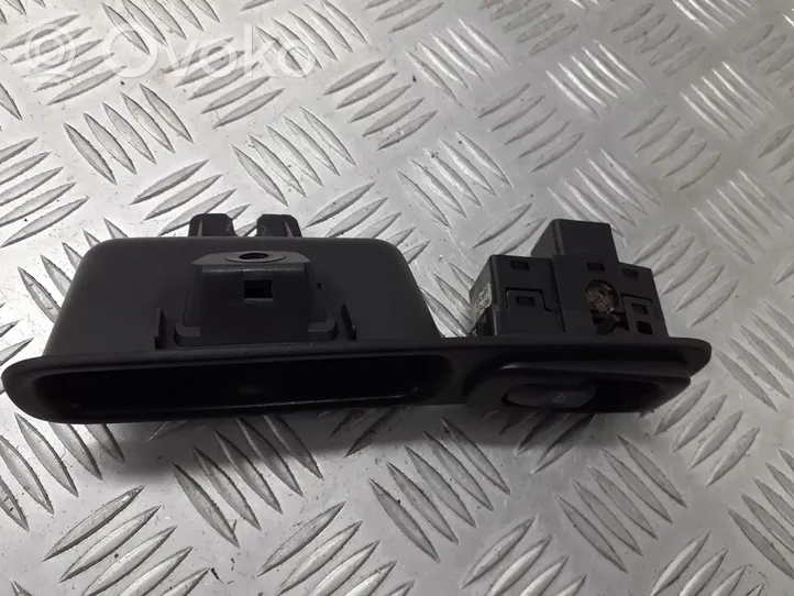 Volvo S80 Quarter vent window switch 9476695