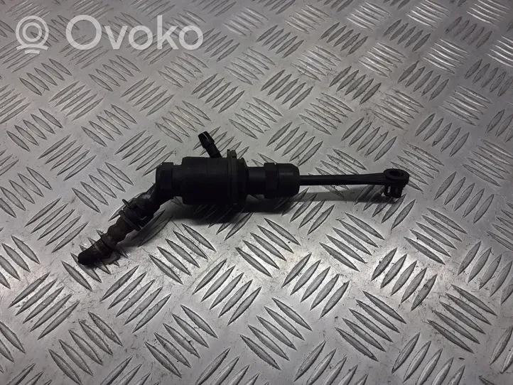 Renault Megane II Pomocniczy cylinder łożyska wciskowego sprzęgła 8200151784