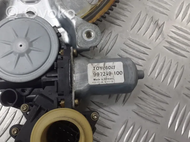 Toyota Corolla Verso E121 Mécanisme de lève-vitre avec moteur 69820-0F010