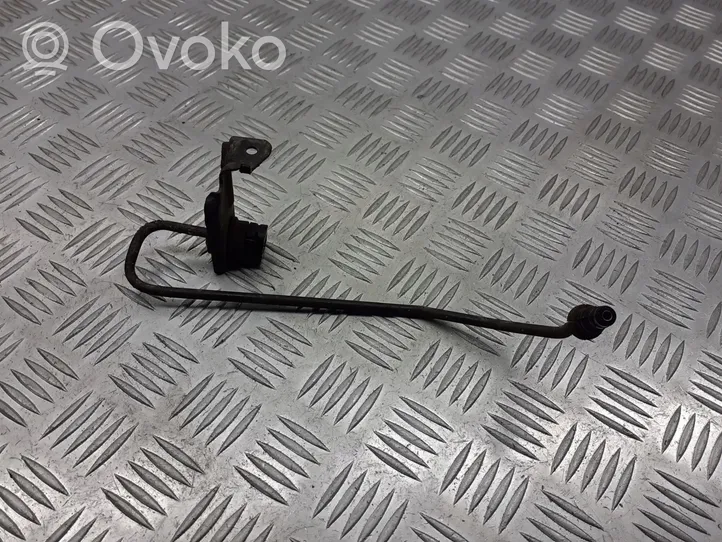 Mazda 3 I Clutch slave cylinder 