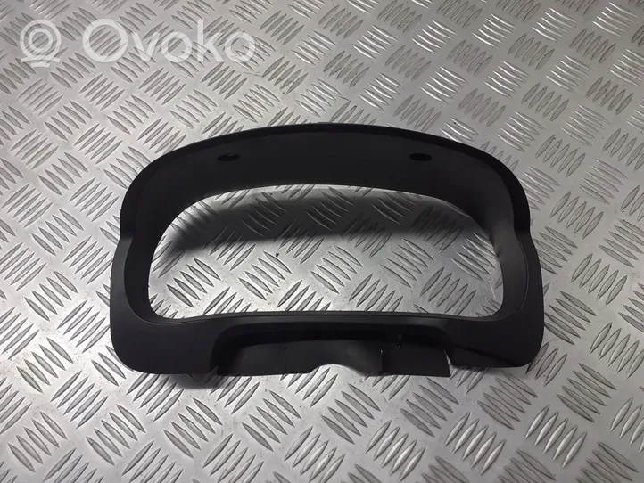 Suzuki Liana Rivestimento del piantone del volante 73311-59J1