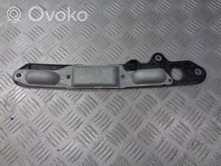 Volkswagen Touran I Spoiler tylnej szyby klapy bagażnika 1T0920861A