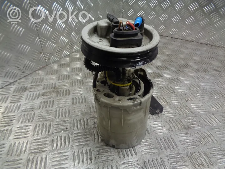 Volkswagen Polo IV 9N3 Mechanical fuel pump 6N0919050