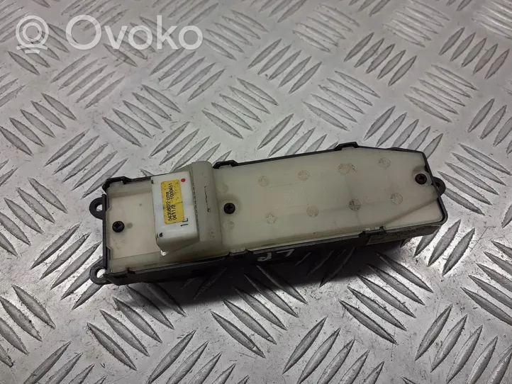 Toyota Avensis Verso Etuoven ikkunan kytkimen kehys 84802-05210-B0